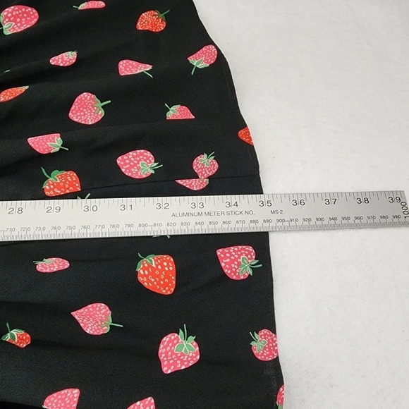 Kate Spade Tossed Berry Shirtdress in Picnic Perfect - Picture 8 of 8